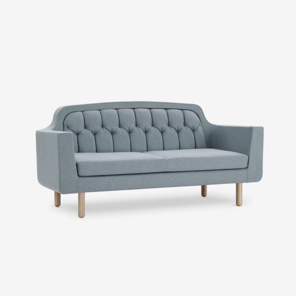 لمنتج الأول